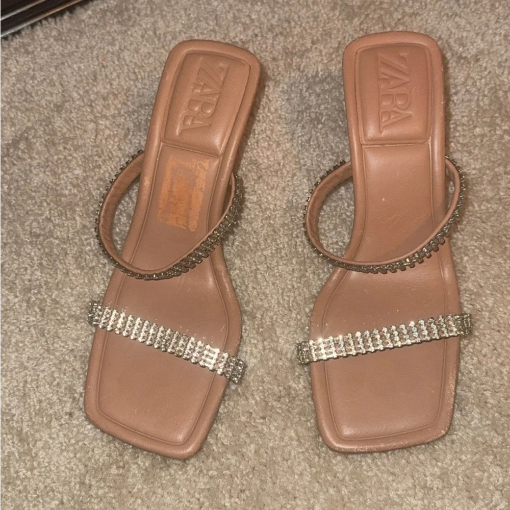 ✨ ZARA Nude Heeled Sandals with Rhinestone Straps ✨ | Size 7 (EU 37) - Picture 4 of 7